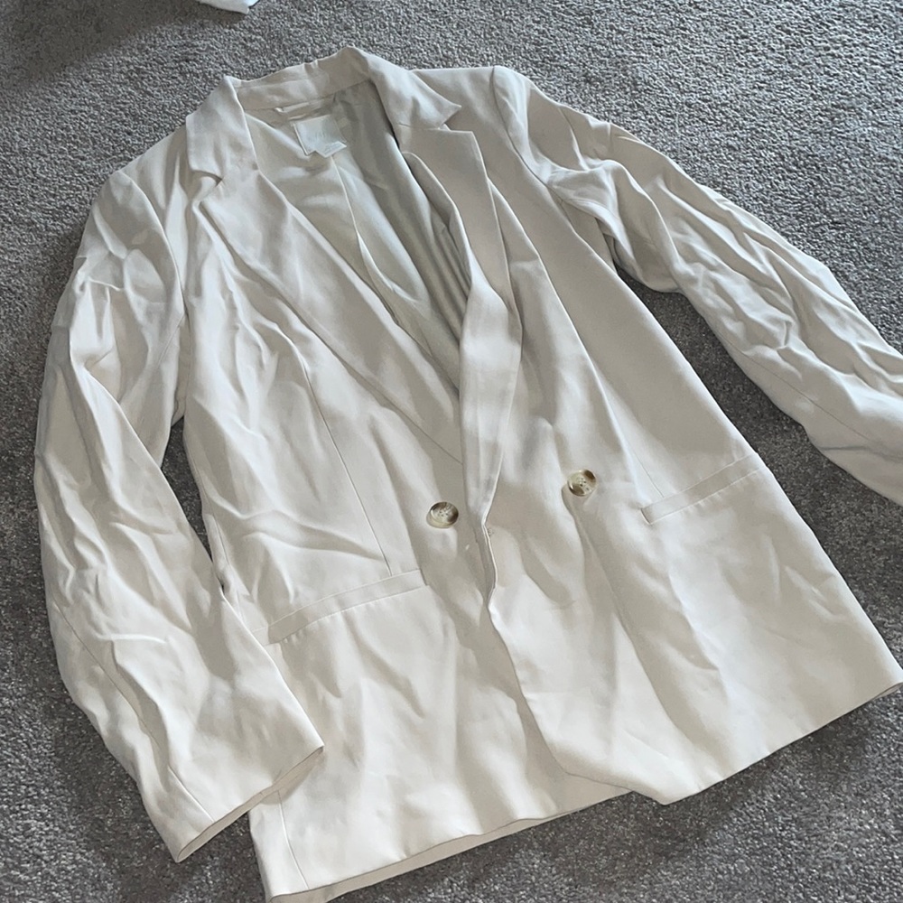 H&M sold out tan blazer